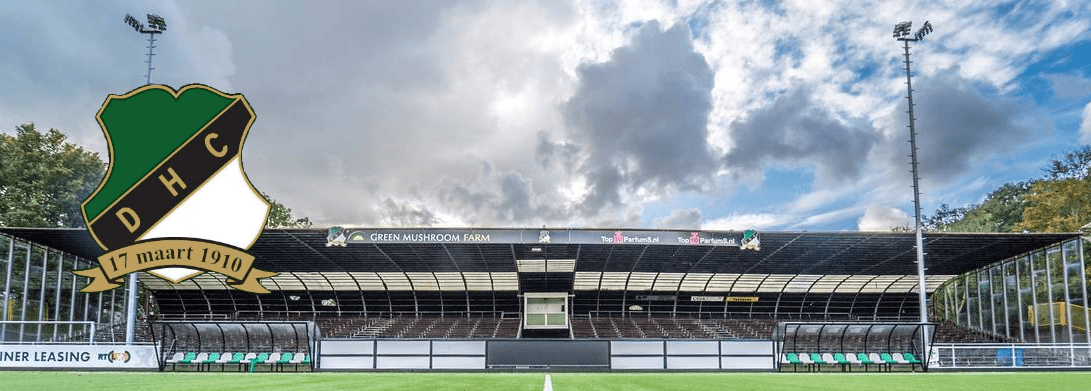 Demonstratie van kata technieken tijdens training